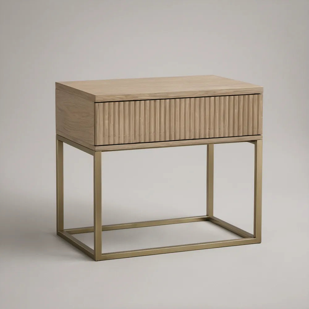 Mesa de Cabeceira com Gaveta em MDF Folheado a Carvalho e Aço Dourado, 50 x 40 x 55 cm
